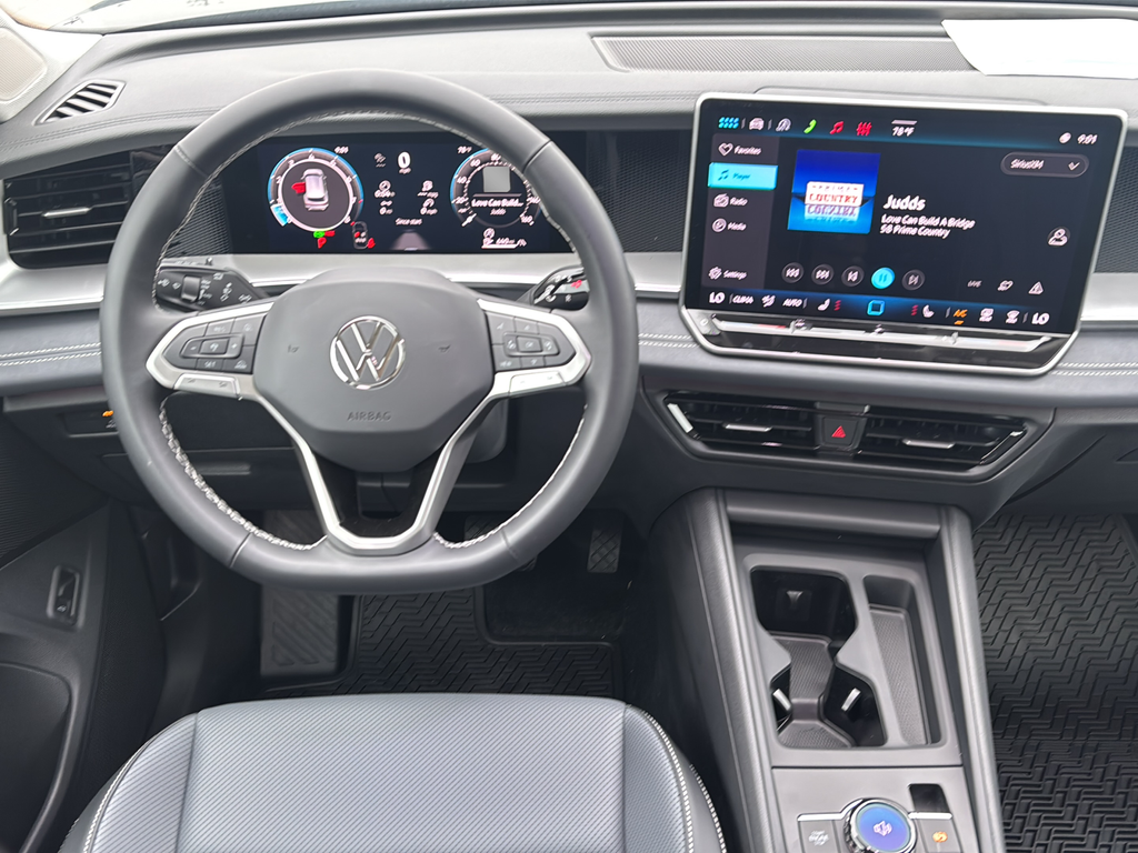 New 2026 Black Volkswagen 2.0T SE image 19