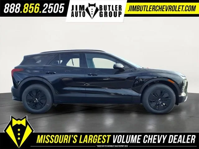 New 2026 Black Chevrolet LT image 5