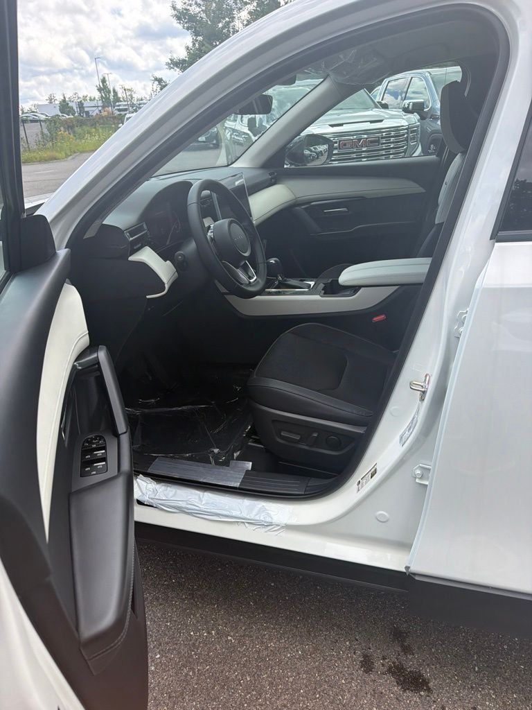 New 2026 Rhodium White Metallic Mazda 2.5 S Preferred AWD image 7