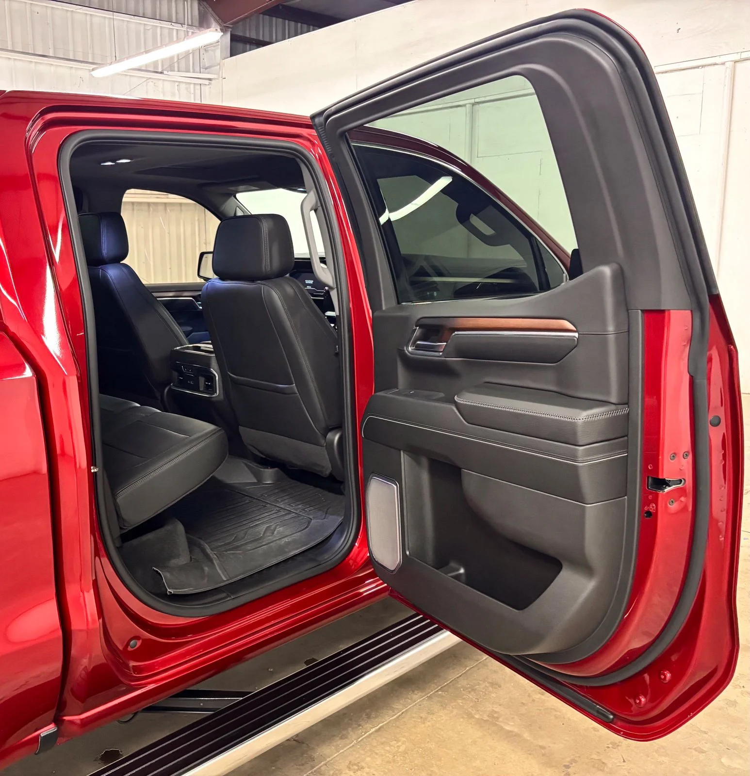 Used 2024 Red GMC Denali image 19