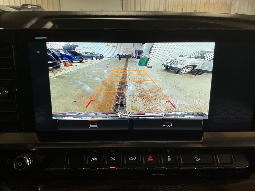 Used 2023 Sterling Metallic GMC Elevation image 24