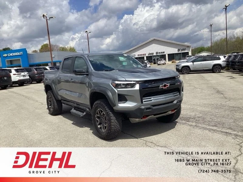 2025 Chevrolet Colorado 4WD ZR2 Crew Cab Short Box's photo