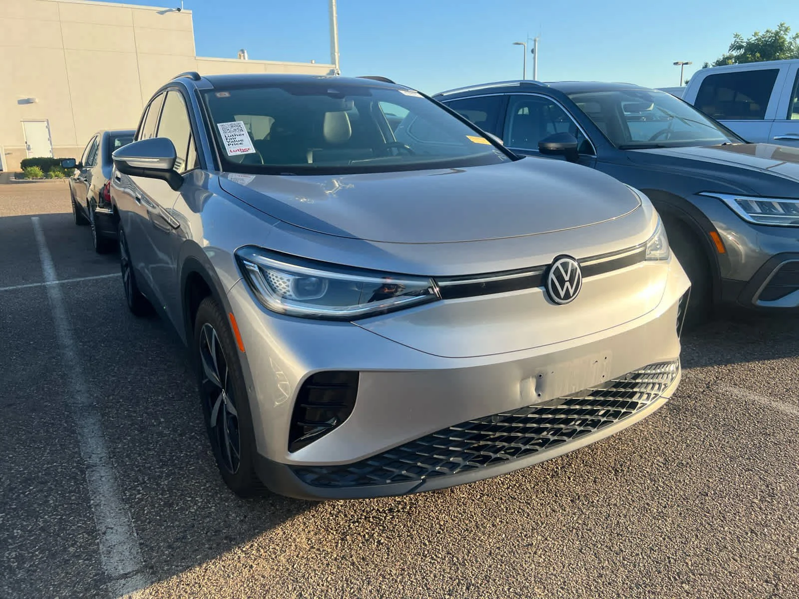 Used 2023 Volkswagen ID.4 PRO S with VIN 1V2WNPE85PC036566 for sale in Minneapolis, MN