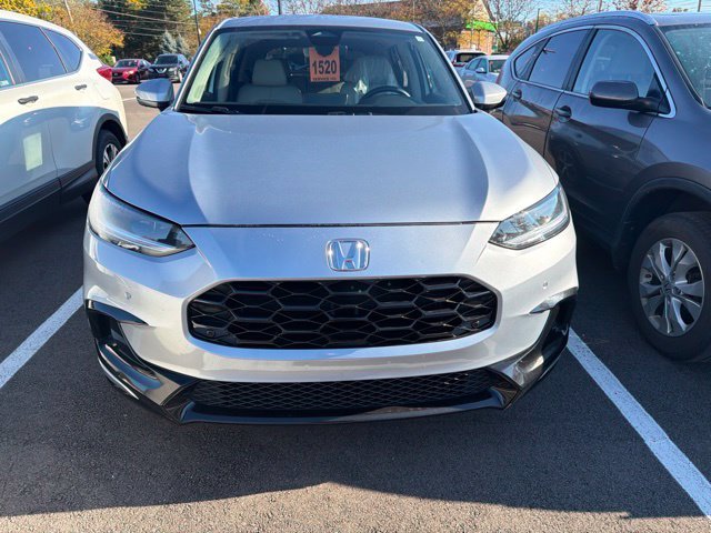 Certified Used 2025 Lunar Silver Metallic Honda EX-L image 2