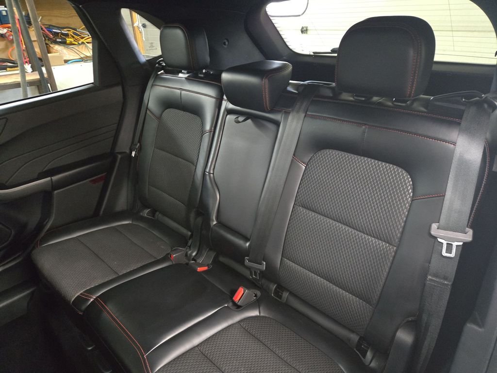 Used 2024 Silver Ford ST-Line image 24