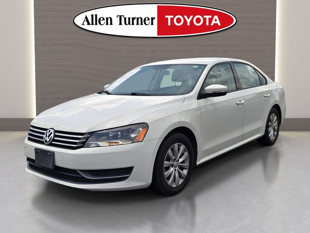 Used 2015 Volkswagen Passat Wolfsburg Edition with VIN 1VWAT7A32FC048617 for sale in Auburn, AL