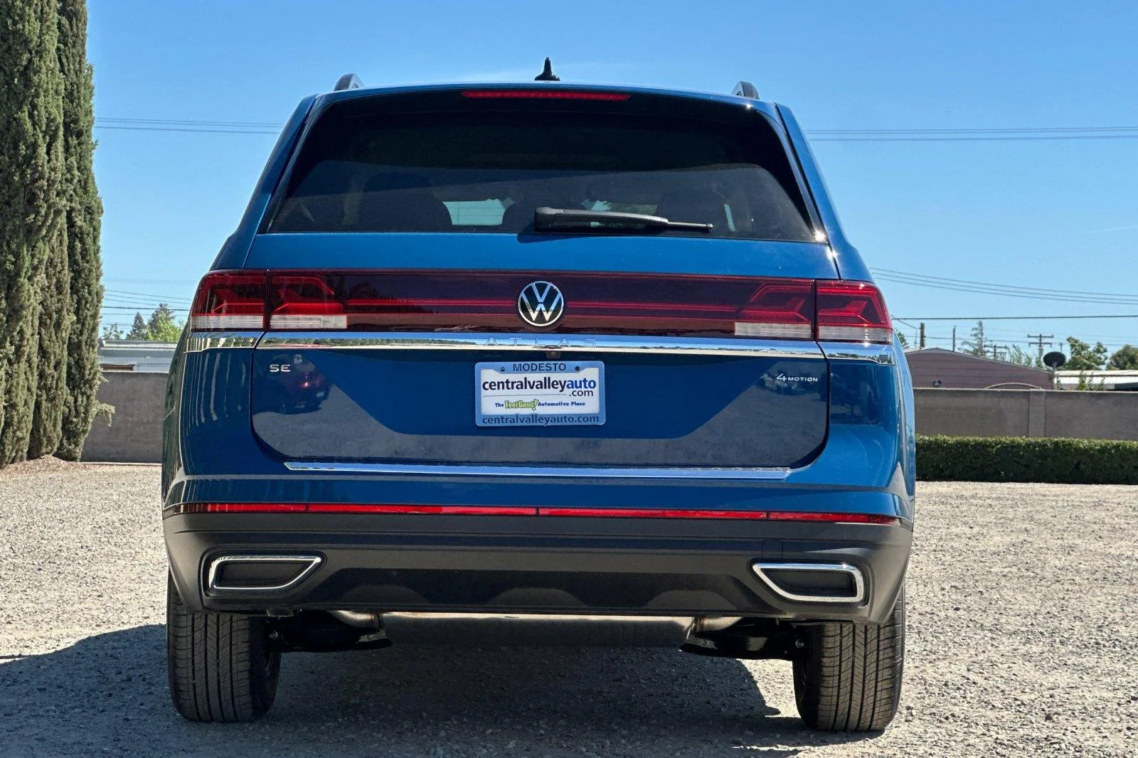 New 2026 Mountain Lake Blue Metallic Volkswagen 2.0T SE image 5