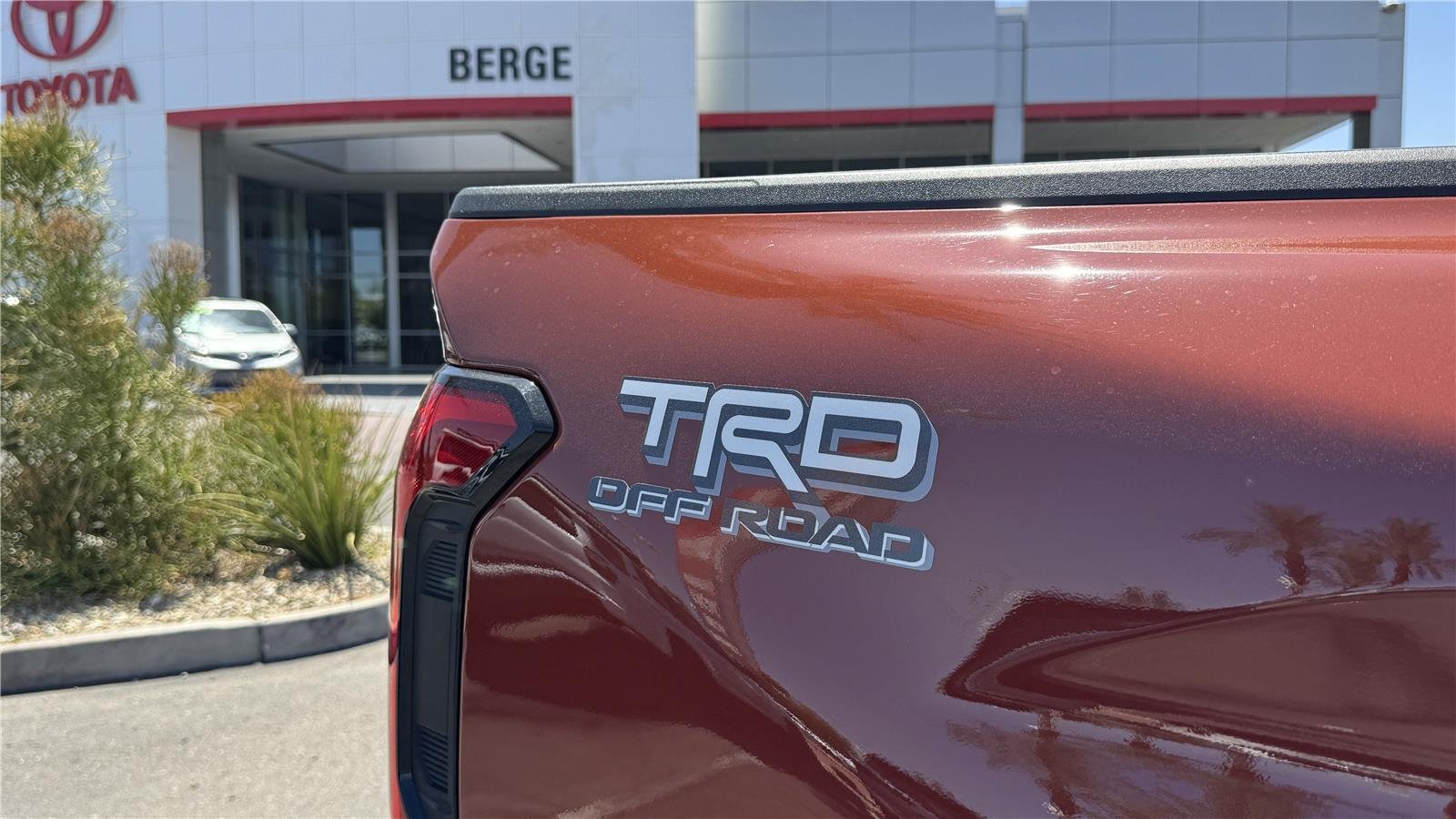 2025 Toyota Tacoma TRD Off Road - Photo 11