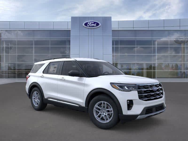 Used 2025 Star White Metallic Tri-Coat Ford Active image 7