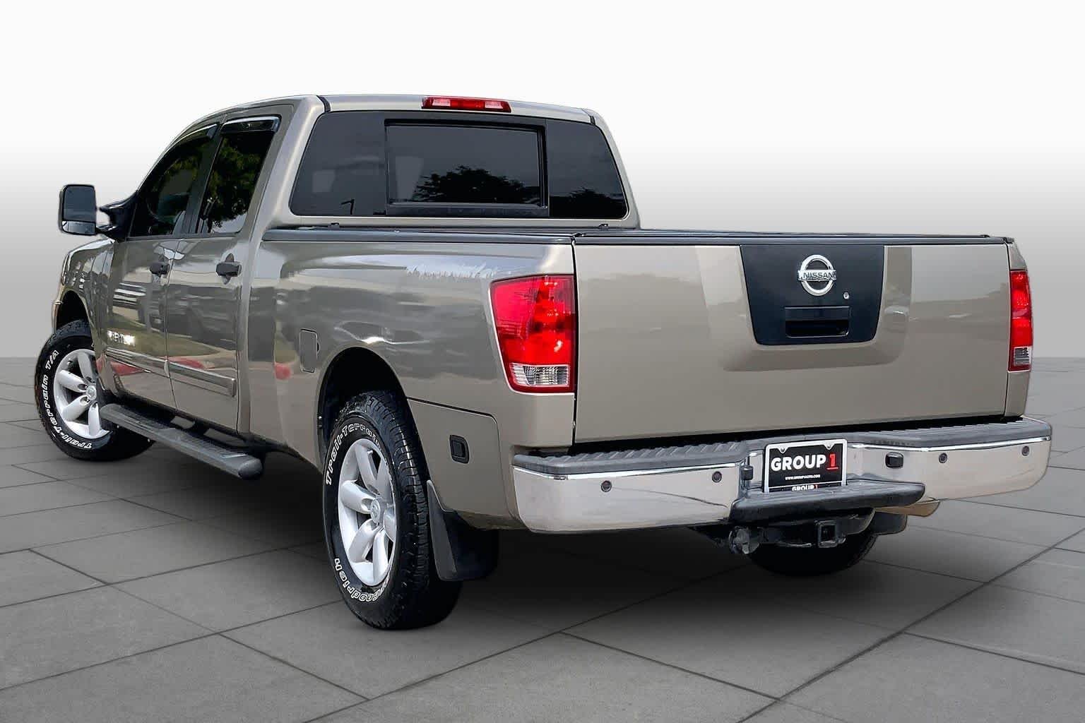 Used 2008 Desert Stone Metallic Nissan LE image 11
