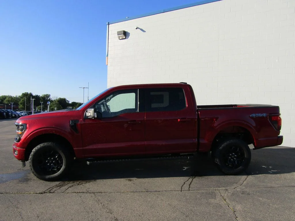 New 2026 Ruby Red Metallic Tinted Clearcoat Ford XLT image 8