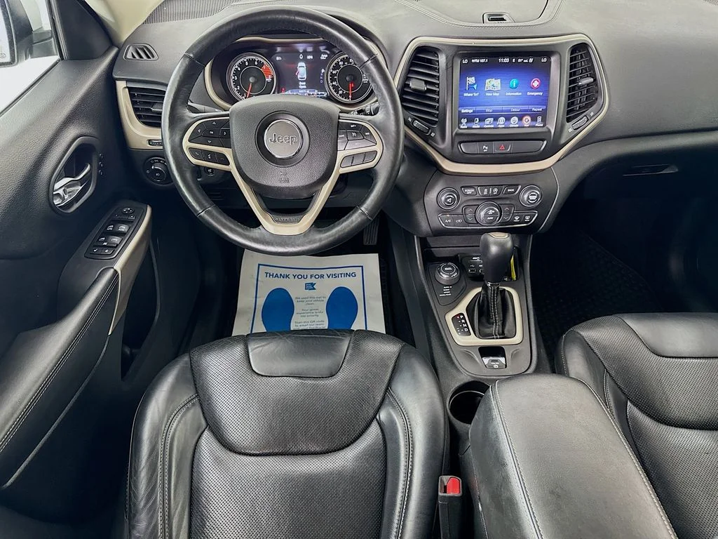 Used 2017 Bright White Clearcoat Jeep Limited image 27