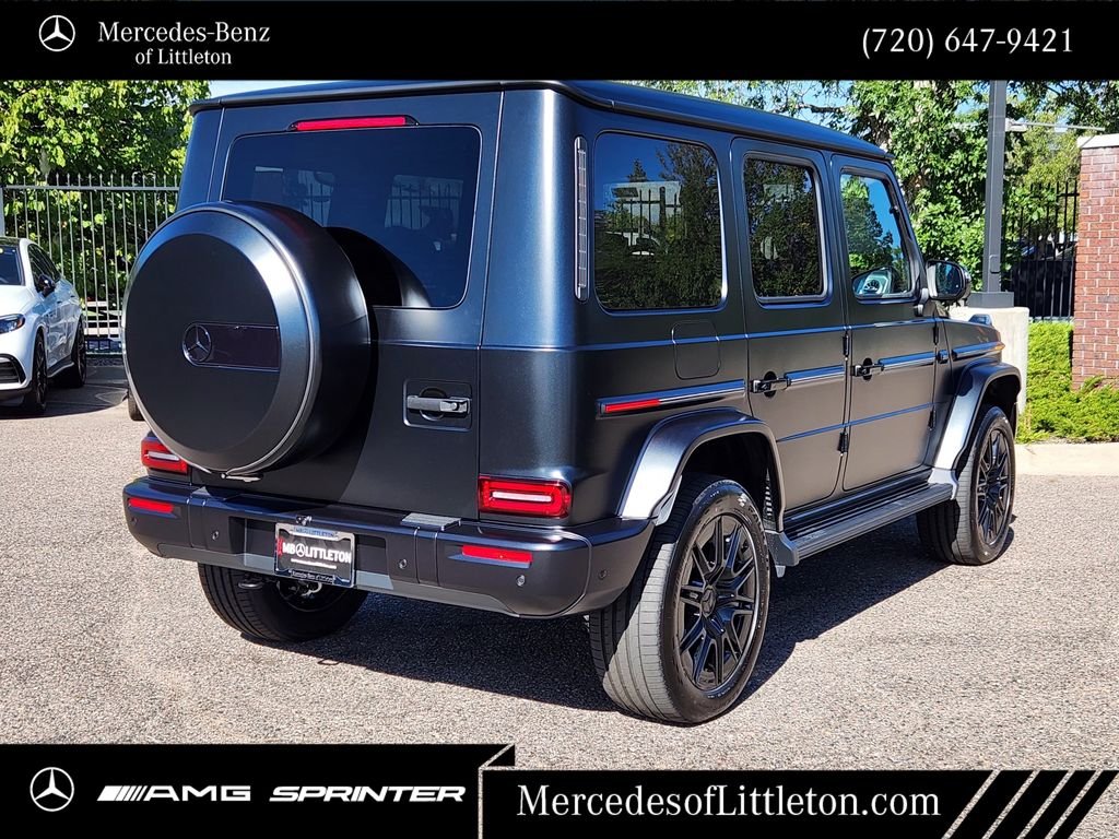 New 2027 MANUFAKTUR Night Black Magno Mercedes-Benz G 580 image 7