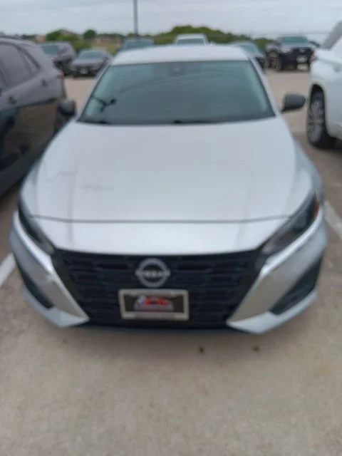 2024 Nissan Altima 2.5 SV's photo