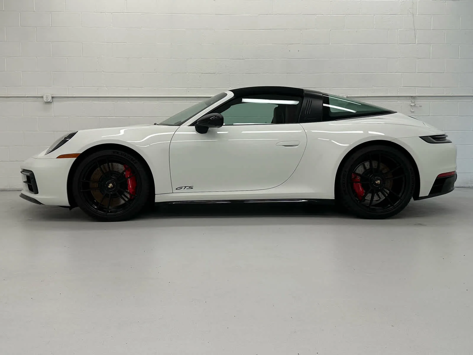 2022 Porsche 911 GTS - Photo 10