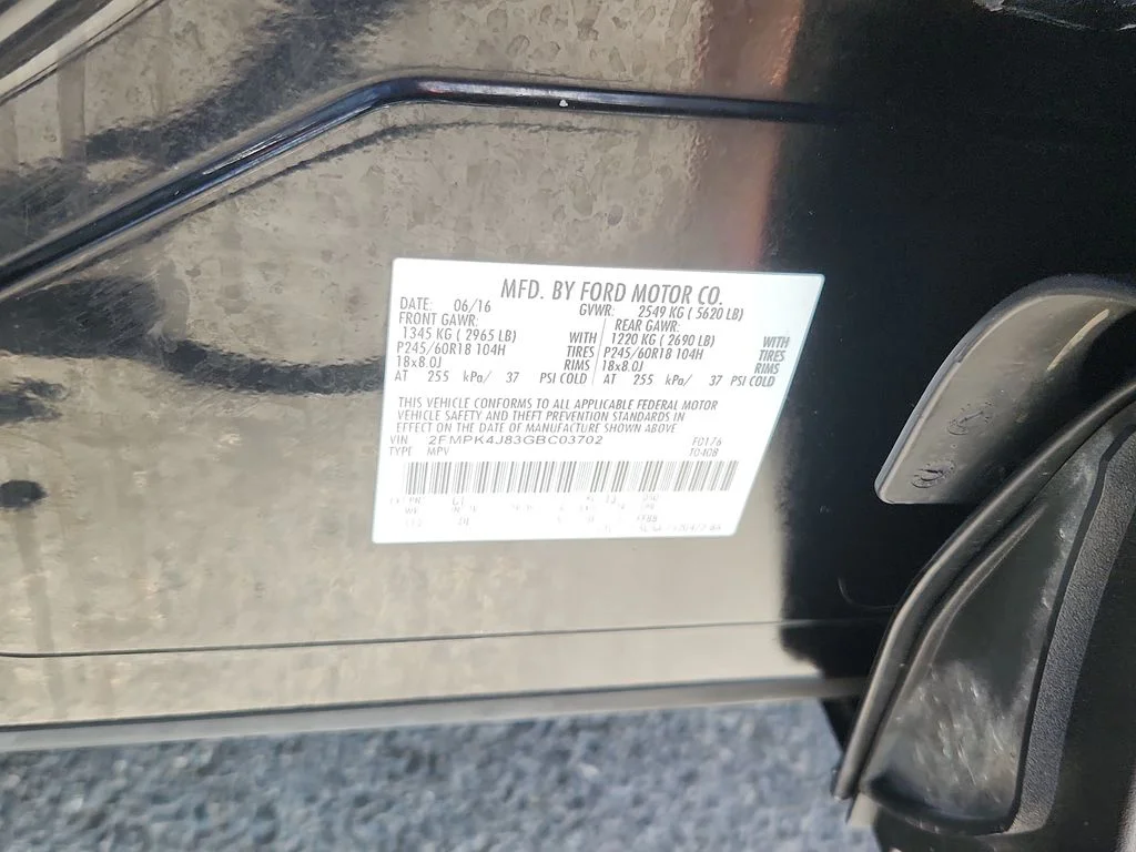 Used 2016 Black Ford SEL image 19