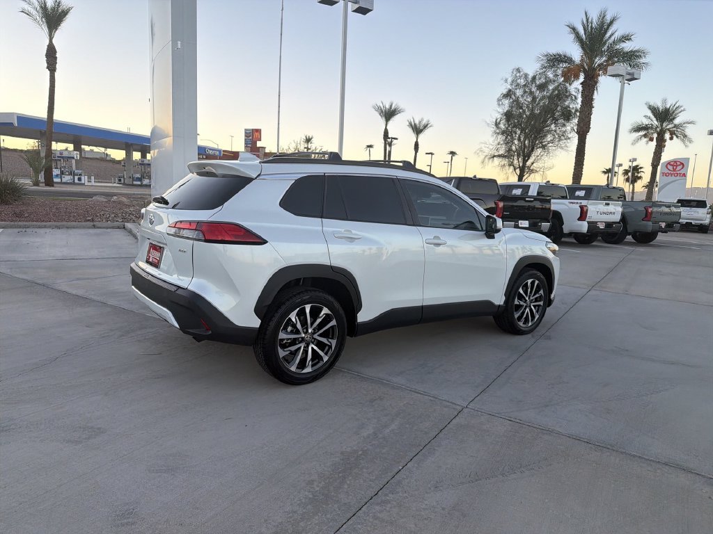 2024 Toyota Corolla Cross XLE - Photo 4