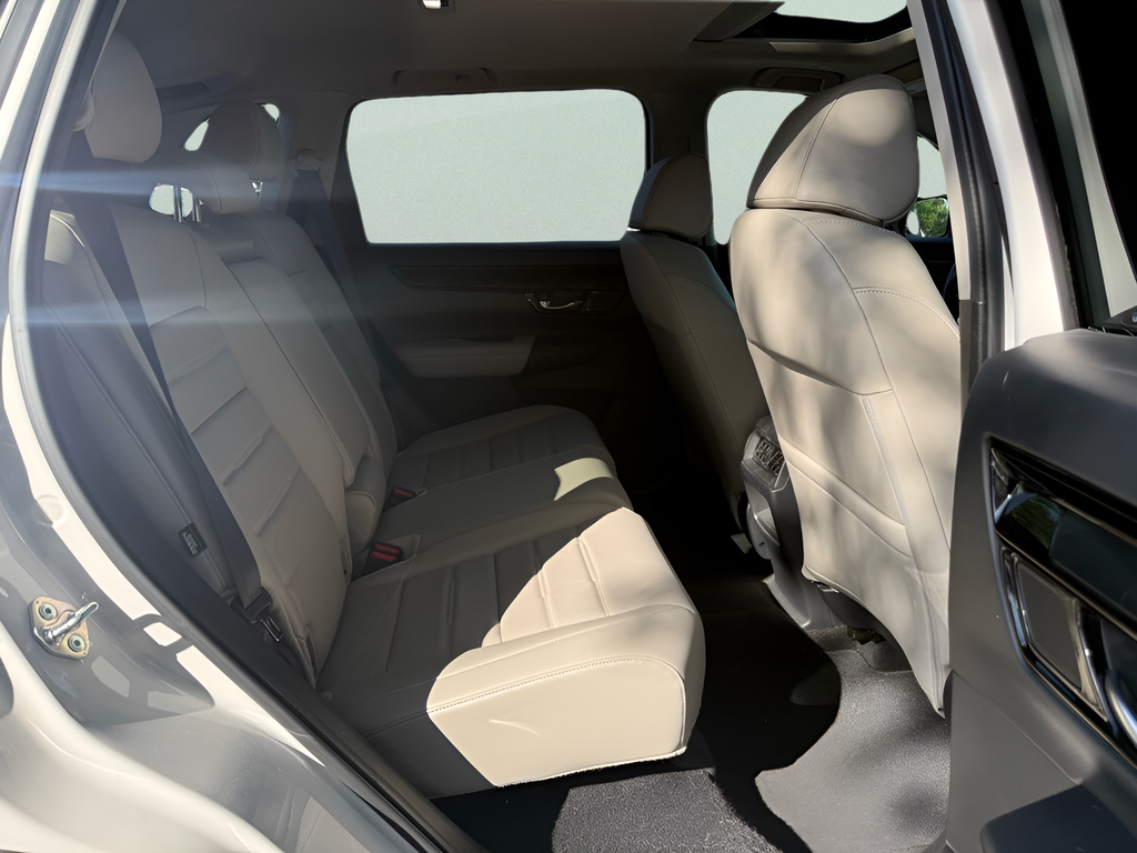 Used 2023 White Honda EX-L image 12