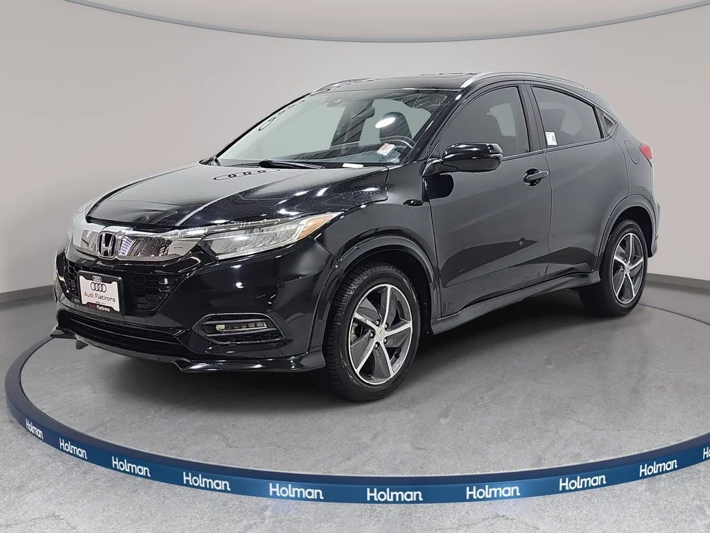 Used 2019 Black Honda Touring image 1