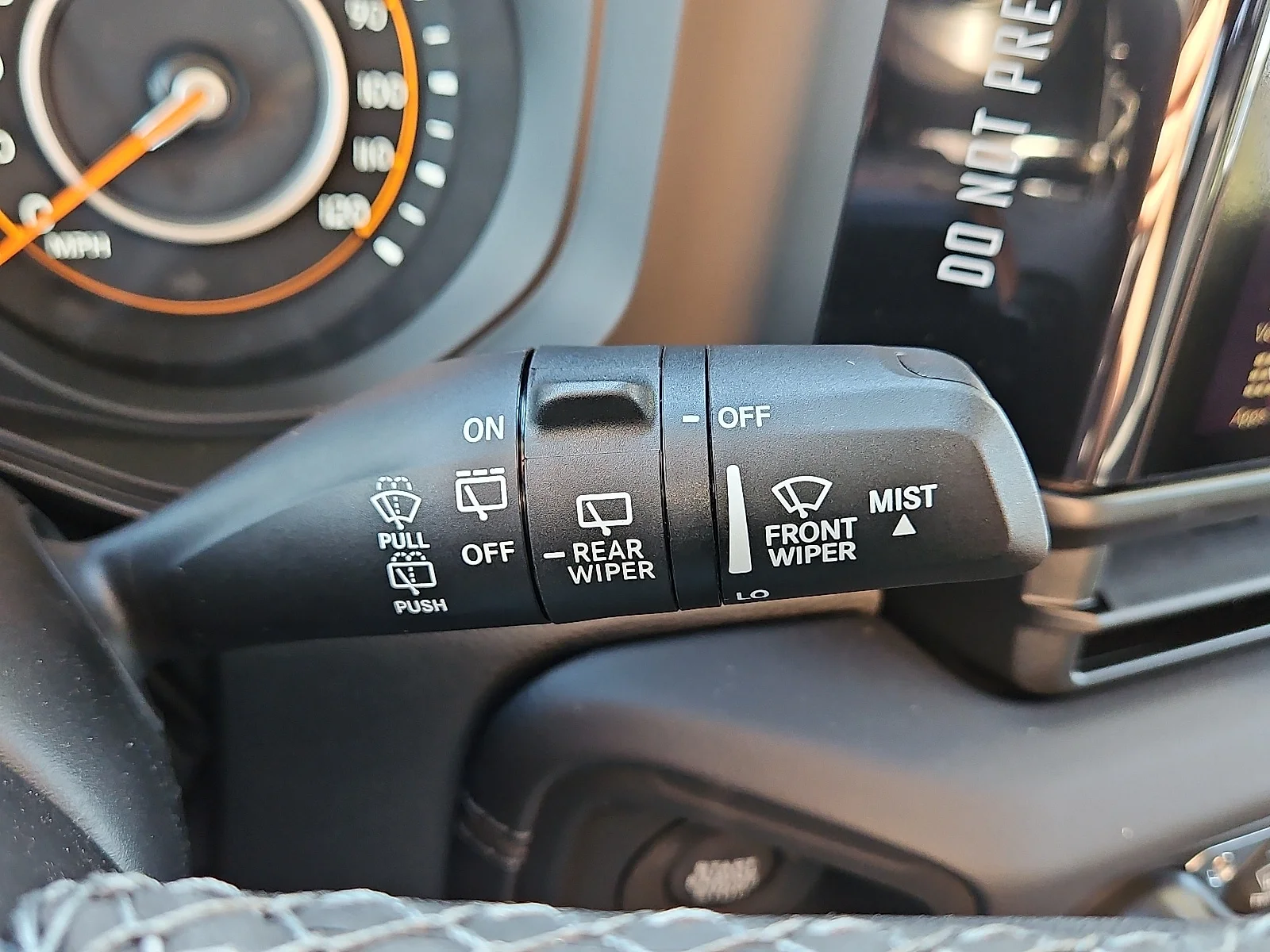 New 2026 41 Jeep 4-DOOR SAHARA image 20