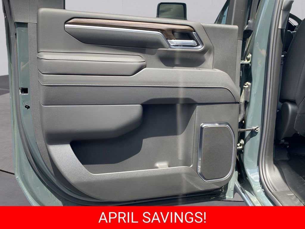 2025 Chevrolet Silverado 3500 HD LT - Photo 29