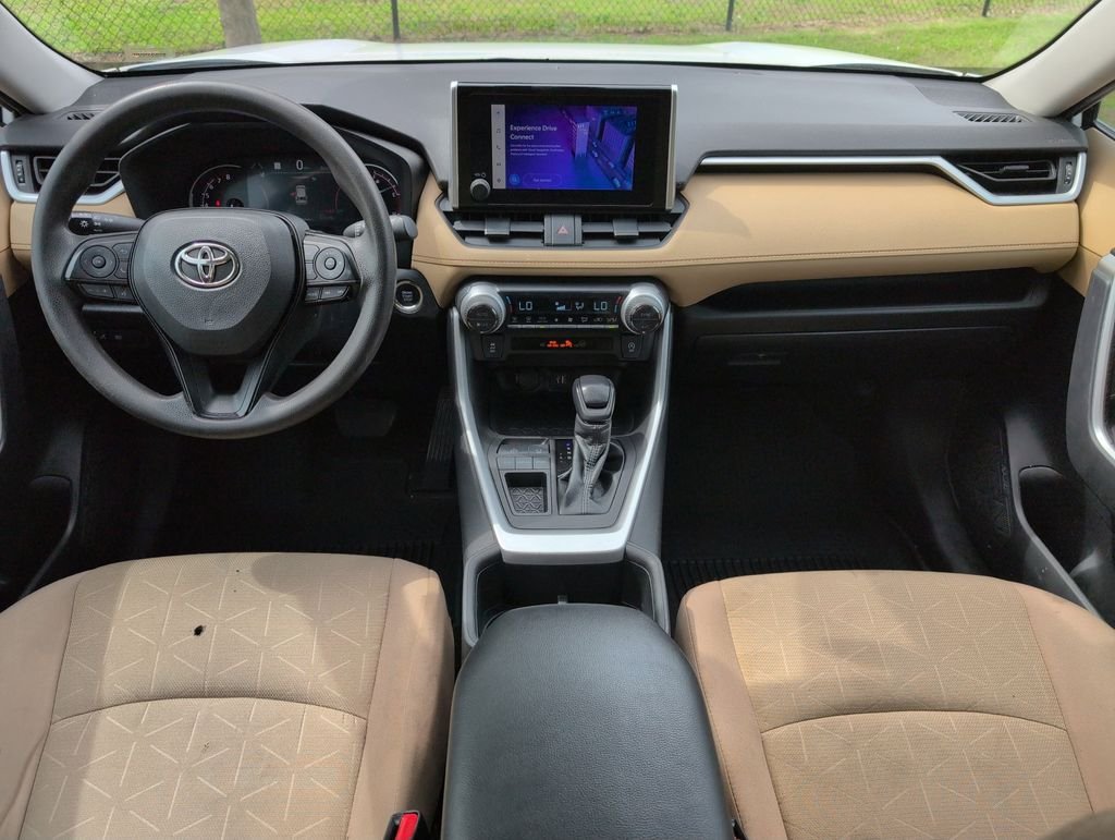 Used 2023 White Toyota XLE image 23