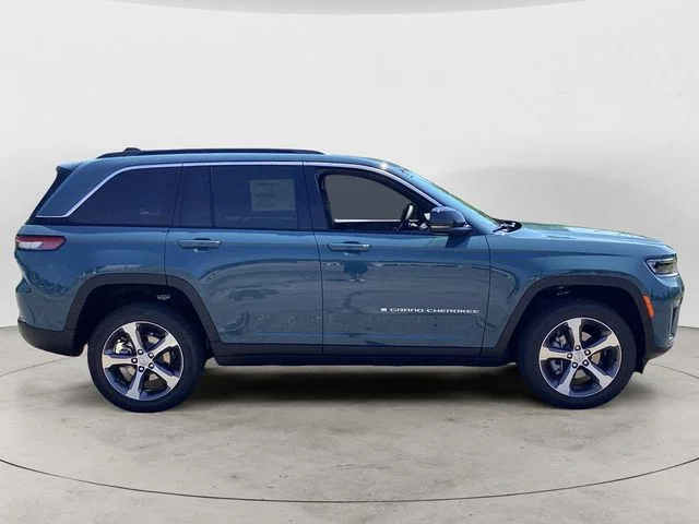 New 2026 Steel Blue Jeep LIMITED 4X4 image 7
