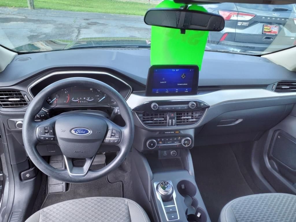 Used 2020 Gray Ford SE image 11