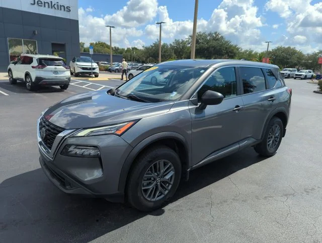 Used 2021 Gray Nissan S image 14