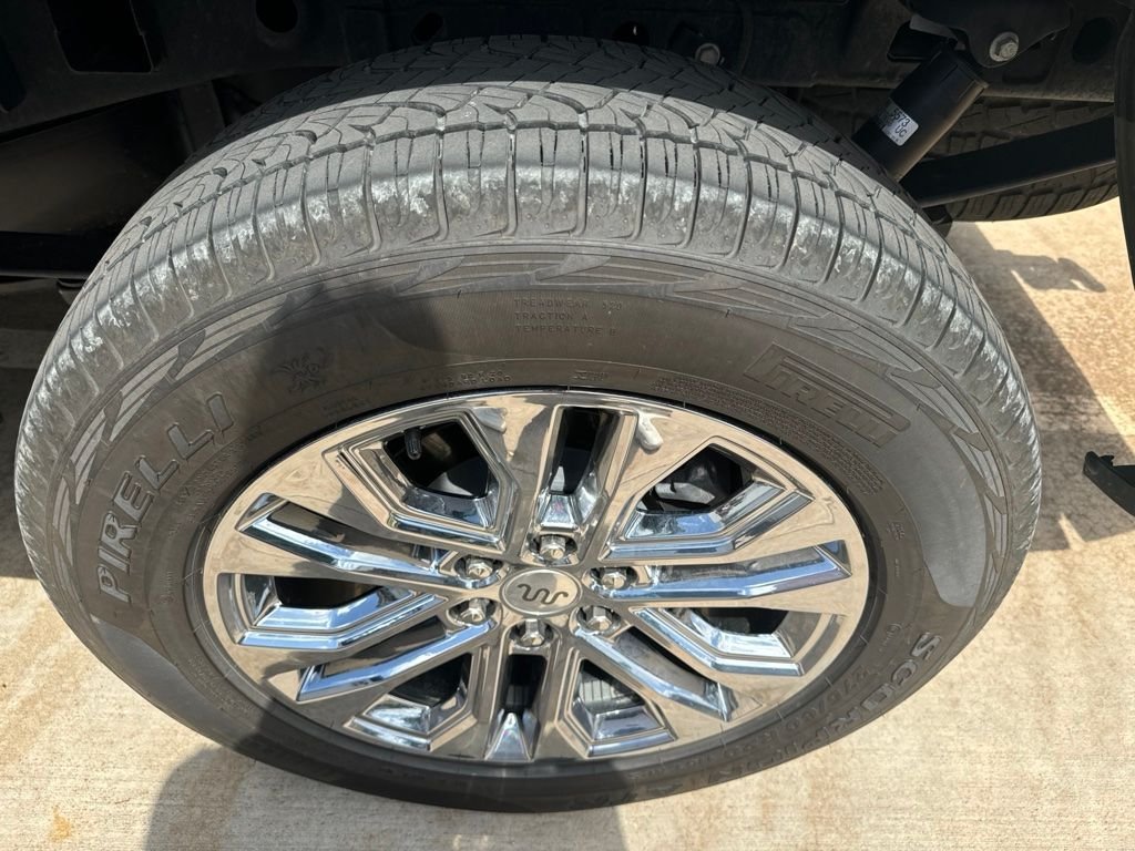 Used 2025 Black Ford King Ranch image 5