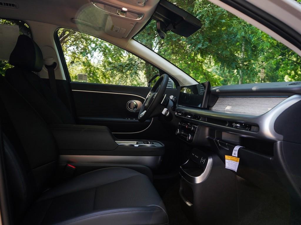 2026 Hyundai IONIQ 9 SEL - Photo 38