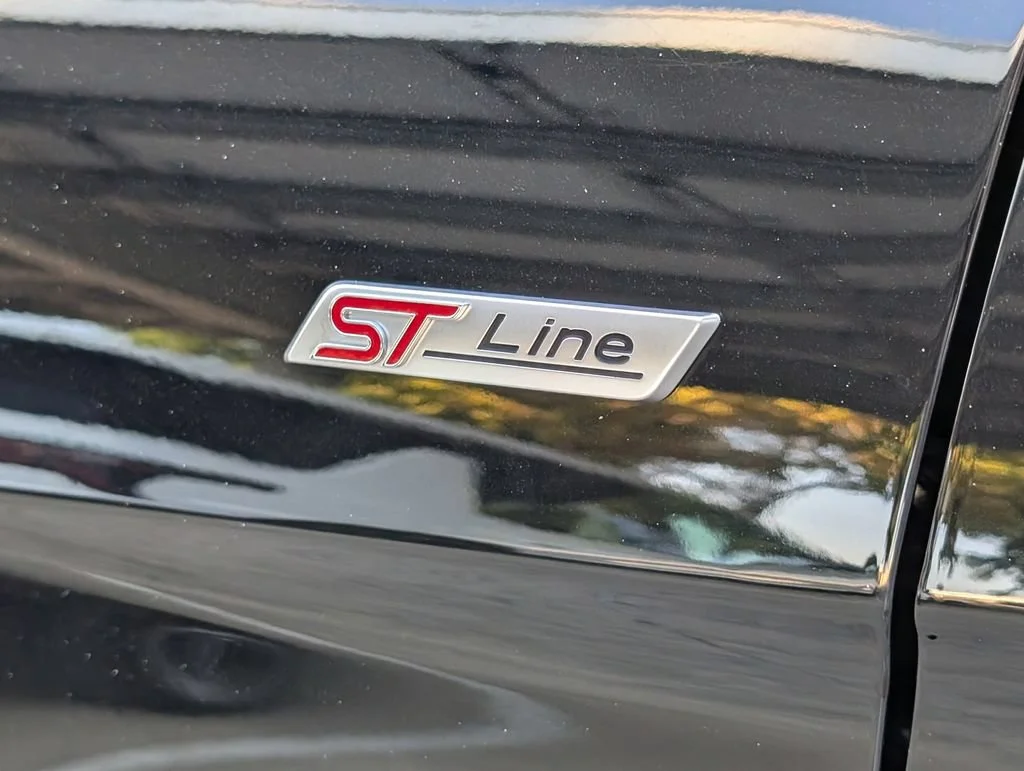 Used 2022 Black Ford ST-Line image 34