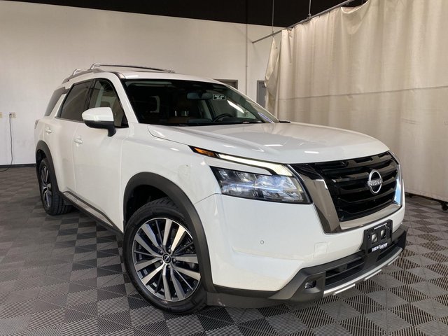 2022 Nissan Pathfinder Platinum