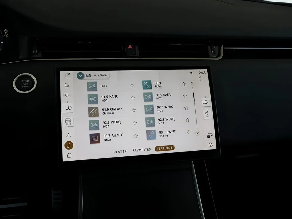 2026 Land Rover Range Rover Evoque Dynamic SE - Photo 29