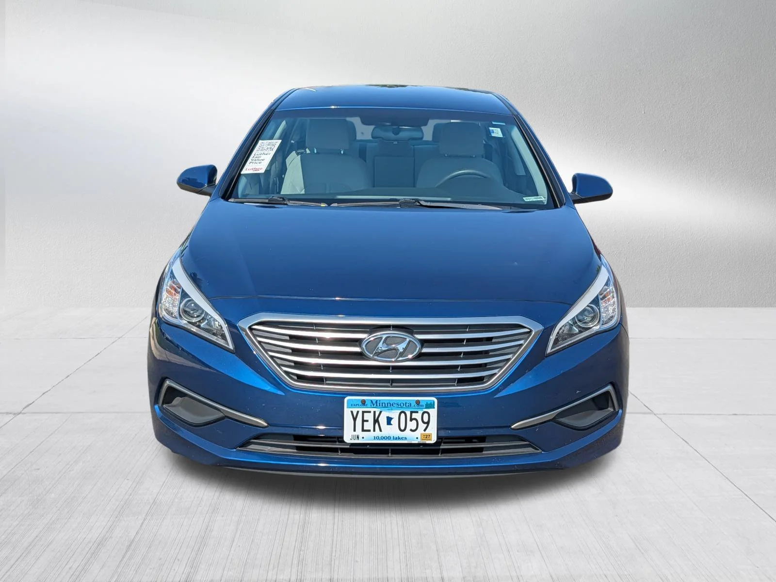Used 2016 Lakeside Blue Hyundai 2.4L SE image 2