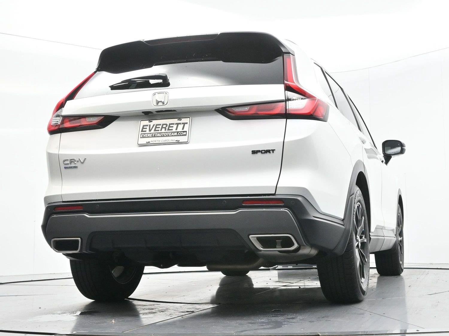 Used 2025 Platinum White Pearl Honda Sport-L image 51