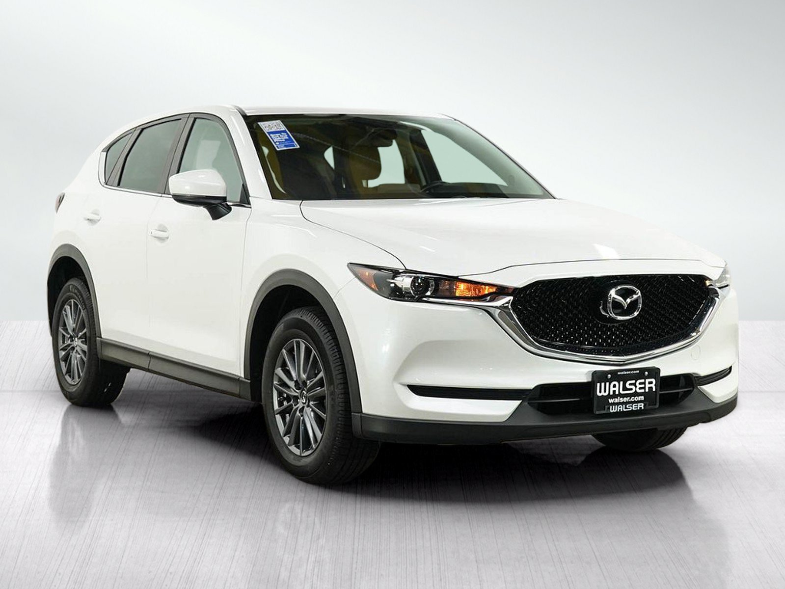 Used 2017 Snowflake White Pearl Mica Mazda Touring image 7