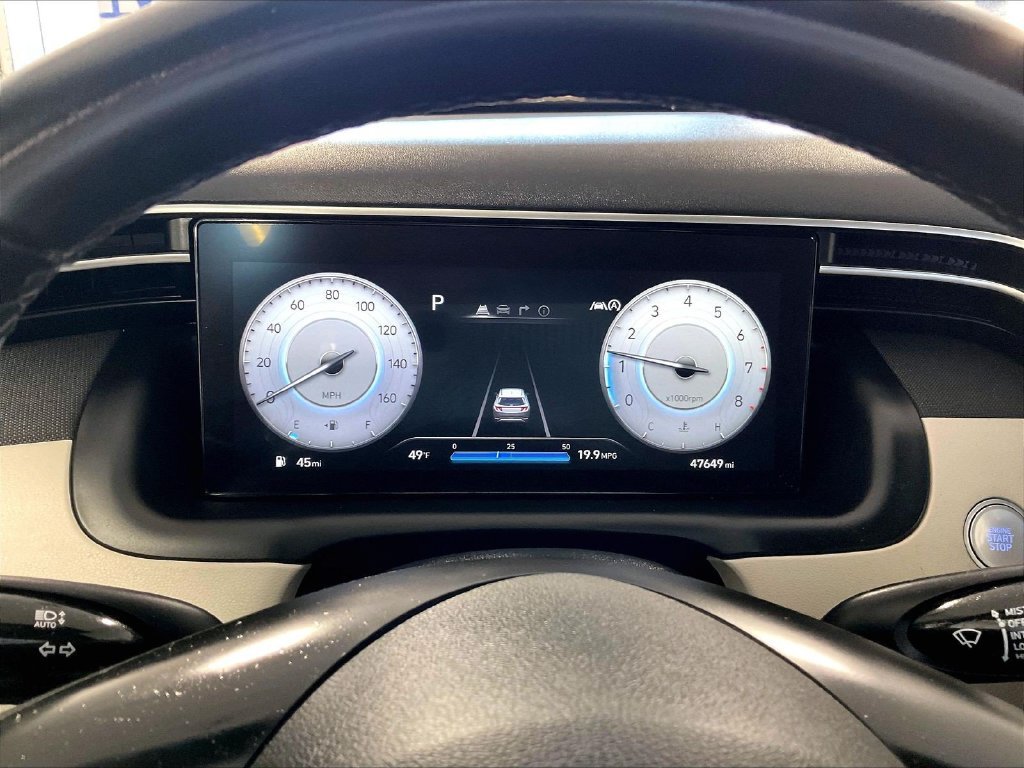 Used 2024 Silver Hyundai SEL image 25