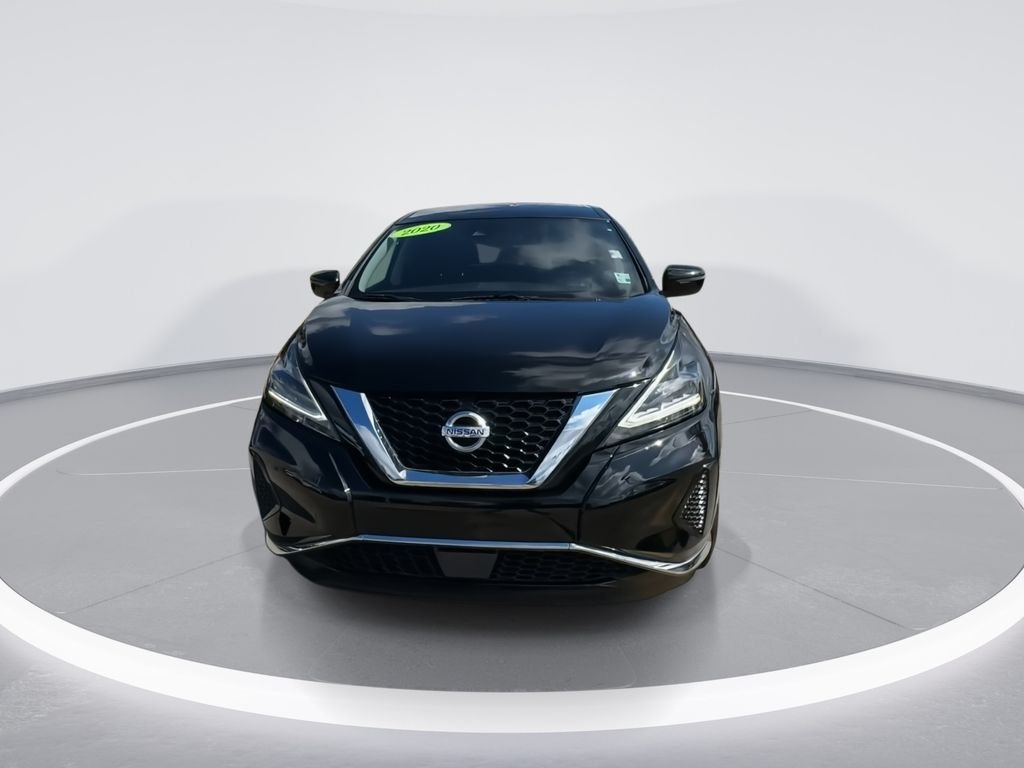 Used 2020 Black Nissan S image 3