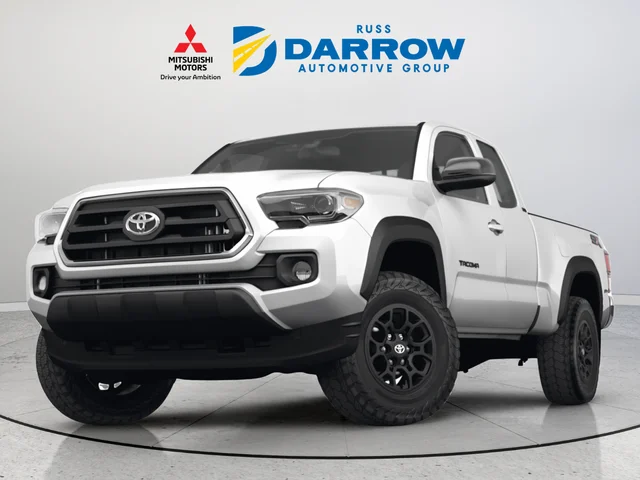 Used 2023 White Toyota SR5 image 11