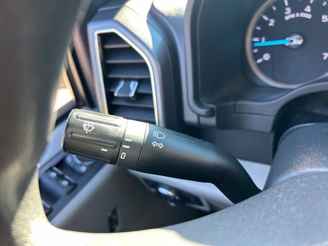 Used 2022 Silver Metallic Ford XLT image 31
