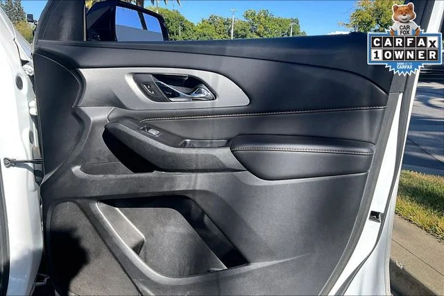 Used 2019 Summit White Chevrolet LS image 23