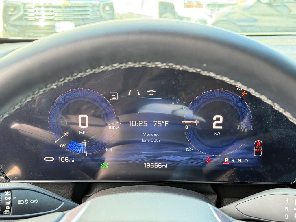 Used 2024 Sterling Gray Metallic Chevrolet LT image 32