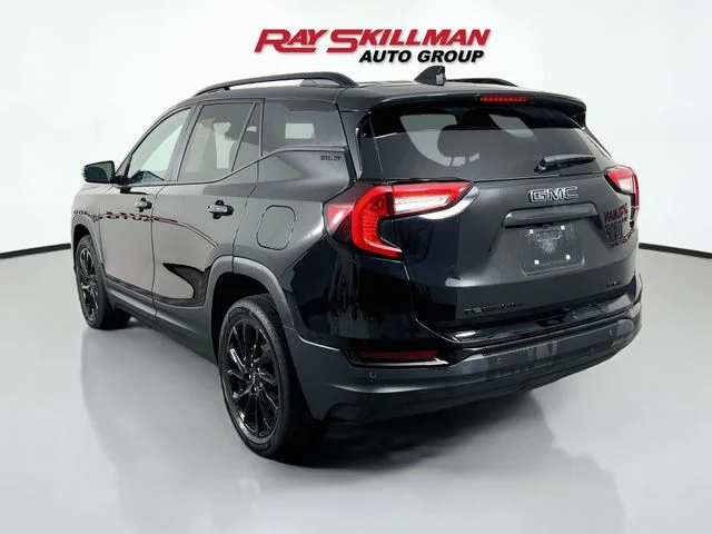 Used 2023 Black GMC SLE image 5