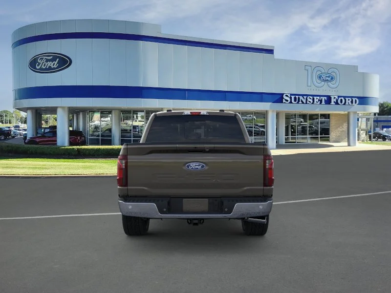 New 2026 Marsh Gray Ford XLT image 5