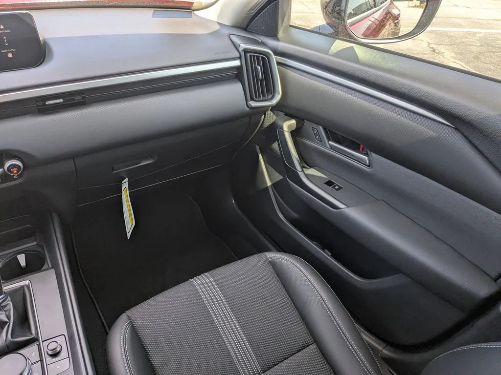 2026 Mazda CX-50 Preferred - Photo 17