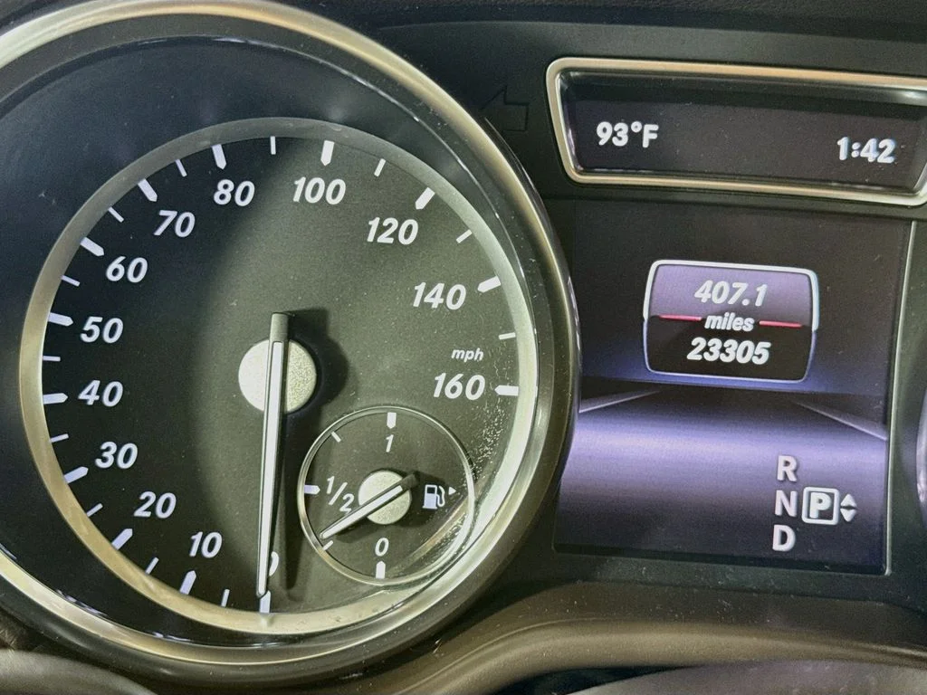 Used 2015 White Mercedes-Benz ML 350 image 14