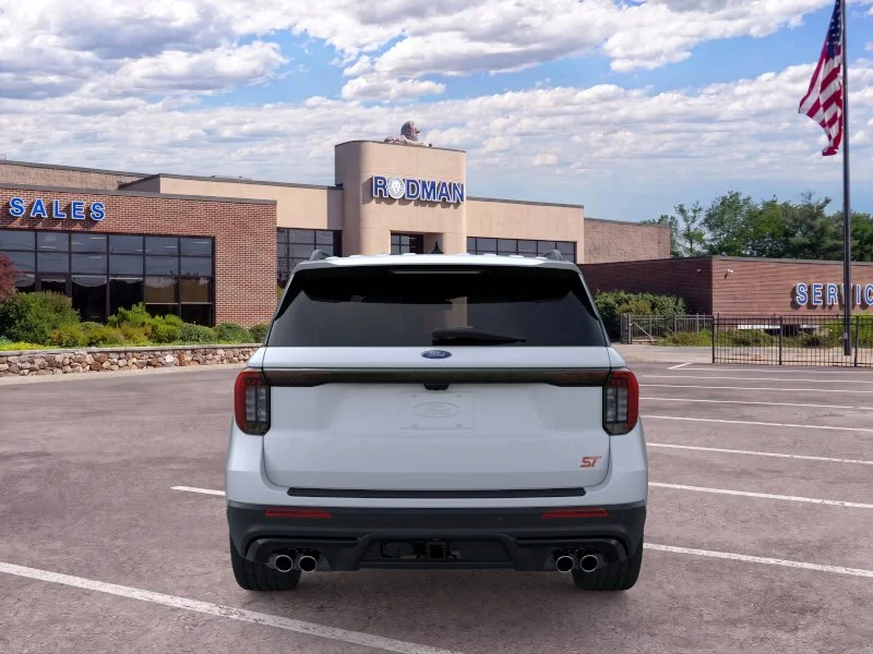 New 2026 Space White Metallic Ford ST image 37