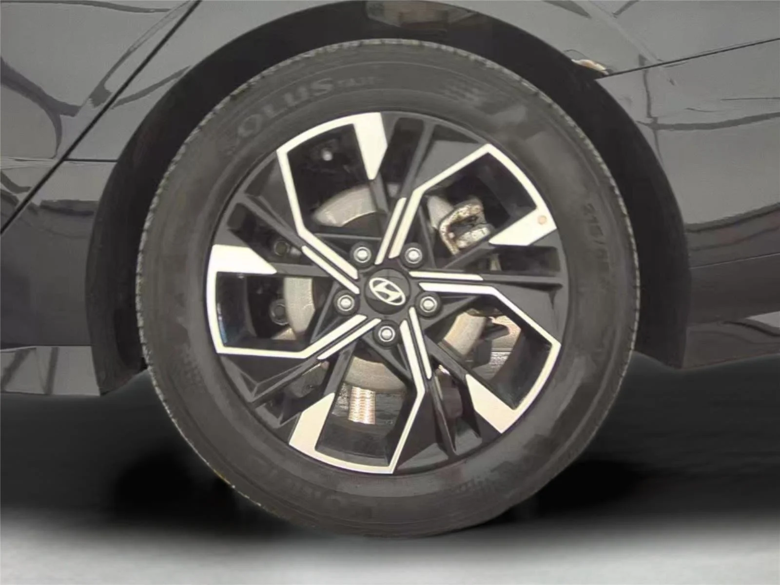 2025 Hyundai Sonata SEL - Photo 11
