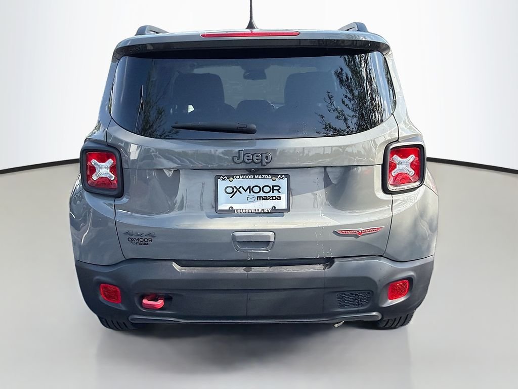 Used 2022 Sting-Gray Clearcoat Jeep Trailhawk image 5